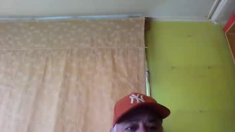 crmperez online show from January 5, 2026, 8:01 pm