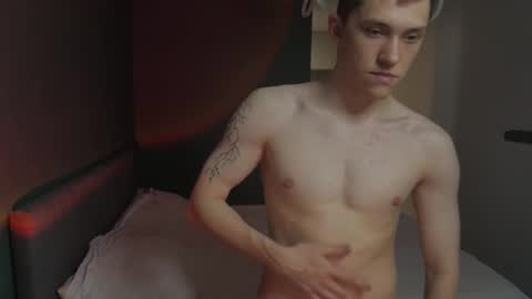 cronck52 online show from February 12, 2026, 11:22 pm