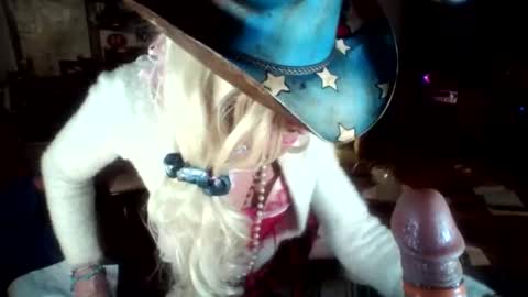 Snapshot of crossdrsr1 chatting on December 1, 2025, 10:37 pm crossdrsr1 online show from December 1, 2025, 10:37 pm