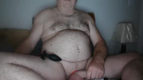 Crowbarbi online show from November 10, 2025, 12:37 pm