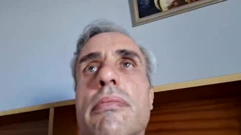 Crucut online show from December 3, 2024, 2:27 pm