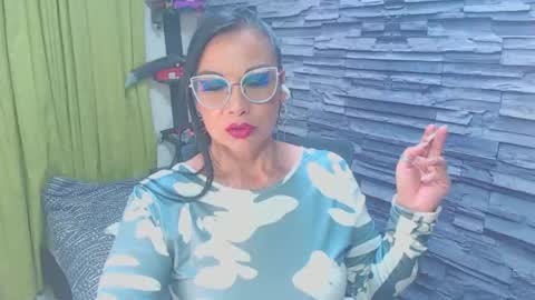 cruela_deviil online show from January 1, 2025, 6:37 am