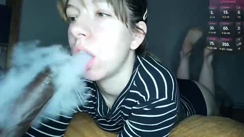 Snapshot of cruellagoth chatting on October 28, 2025, 8:18 am Cruella online show from October 28, 2025, 8:18 am