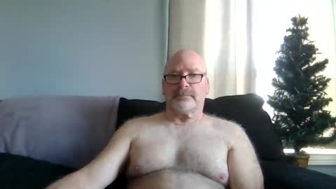 Snapshot of cruising_guy chatting on May 4, 2026, 1:07 pm fun guy online show from May 4, 2026, 1:07 pm