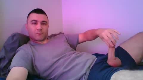 Crush380 online show from December 8, 2024, 3:24 pm