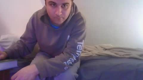 Snapshot of crush380 chatting on March 25, 2026, 12:05 am Crush380 online show from March 25, 2026, 12:05 am