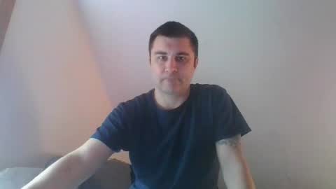 Snapshot of crush380 chatting on March 26, 2026, 7:41 pm Crush380 online show from March 26, 2026, 7:41 pm