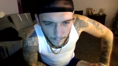 cruz815 online show from December 18, 2025, 12:27 am