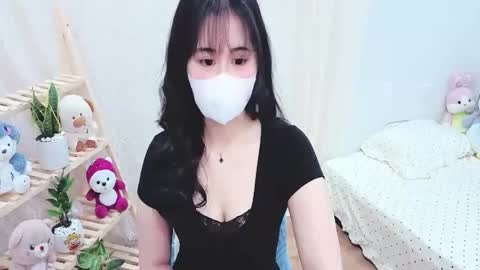 crylea79666 online show from May 31, 2026, 1:25 am