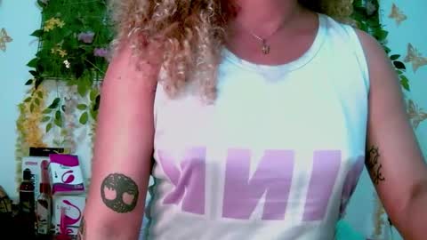 crysrus online show from March 1, 2026, 1:18 am