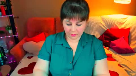 Anna online show from March 17, 2026, 8:01 pm