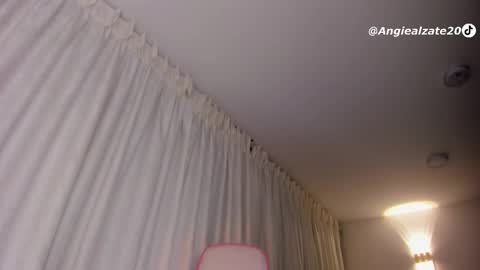 angie  online show from March 21, 2026, 4:17 am