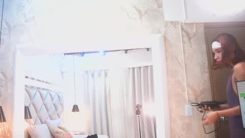 crystal_gilton online show from February 21, 2026, 7:04 pm