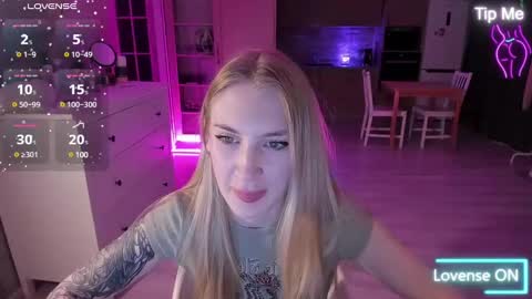 Snapshot of crystal_maiden0 chatting on February 9, 2025, 9:05 am crystal maiden0 online show from February 9, 2025, 9:05 am