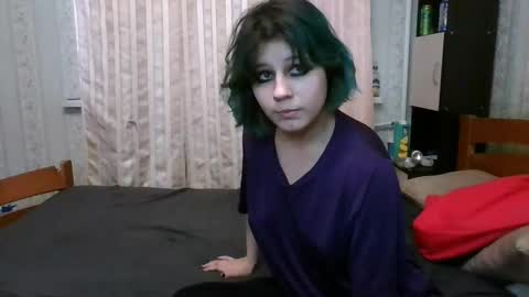 Snapshot of crystal_porn_love chatting on February 4, 2025, 6:46 am Crystal and Marcl online show from February 4, 2025, 6:46 am