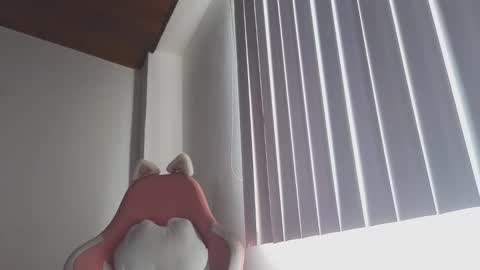 Crystal Blaze online show from October 24, 2025, 4:03 pm