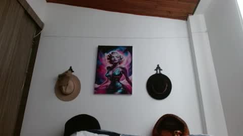 Crystal Blaze online show from March 6, 2026, 12:01 pm