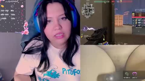 Snapshot of crystal_velvet01 chatting on December 3, 2024, 7:43 am crystal online show from December 3, 2024, 7:43 am