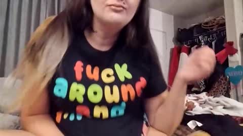 crystalbarbie214 online show from January 17, 2026, 12:26 am