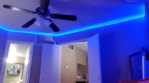 crystalbarbie214 online show from April 6, 2026, 3:48 am