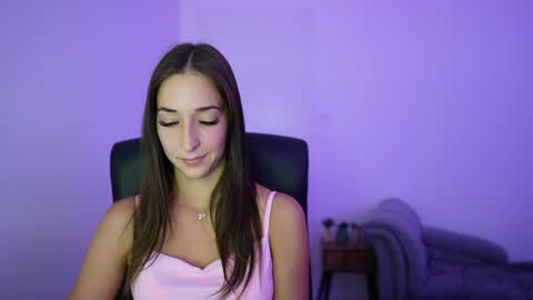 Snapshot of crystalbrunette18 chatting on June 13, 2026, 7:45 pm Crystalbrunette18 online show from June 13, 2026, 7:45 pm