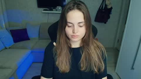 Snapshot of crystalemily chatting on April 30, 2026, 7:20 pm crystalemily online show from April 30, 2026, 7:20 pm