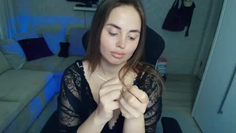 Snapshot of crystalemily chatting on May 10, 2026, 6:57 pm crystalemily online show from May 10, 2026, 6:57 pm