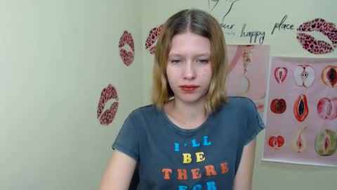 Stella online show from February 6, 2025, 1:43 pm