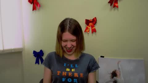 Stella online show from March 7, 2025, 11:29 am