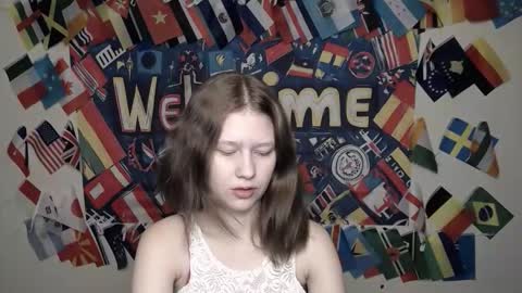 Stella online show from December 3, 2025, 7:27 am