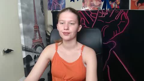 Snapshot of crystalgirl__ chatting on May 15, 2026, 11:50 am Stella online show from May 15, 2026, 11:50 am