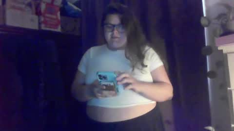 Snapshot of crystalizzzee chatting on March 12, 2025, 7:06 pm Herekittykitty69 online show from March 12, 2025, 7:06 pm