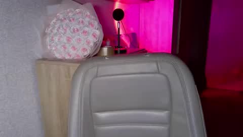 Kristina online show from December 8, 2024, 11:19 pm