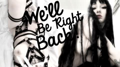 Snapshot of crystalsomnia chatting on November 30, 2025, 1:42 am Sasha Make me moan with patterns good music here online show from November 30, 2025, 1:42 am