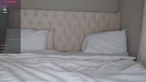 Nikki online show from December 23, 2025, 1:47 am