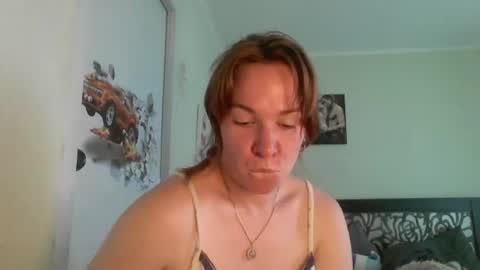 Snapshot of crystalvelvet chatting on June 15, 2026, 6:26 am crystalvelvet online show from June 15, 2026, 6:26 am