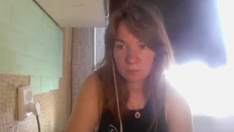 Snapshot of crystalvelvet chatting on July 15, 2026, 6:40 am crystalvelvet online show from July 15, 2026, 6:40 am