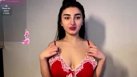 Snapshot of crystlepipkins chatting on July 31, 2026, 11:20 am Diana online show from July 31, 2026, 11:20 am
