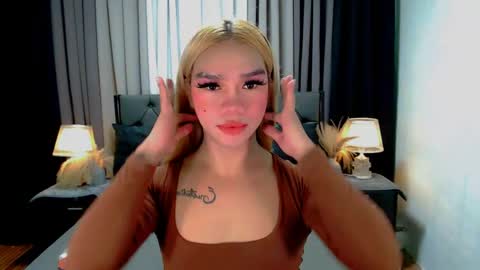 bea takashi  online show from April 20, 2026, 8:28 am