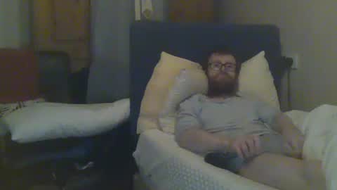 Snapshot of cs014g8493 chatting on December 30, 2024, 1:58 am chris online show from December 30, 2024, 1:58 am