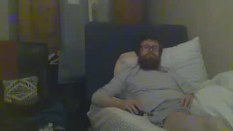 Snapshot of cs014g8493 chatting on January 20, 2025, 12:25 am chris online show from January 20, 2025, 12:25 am