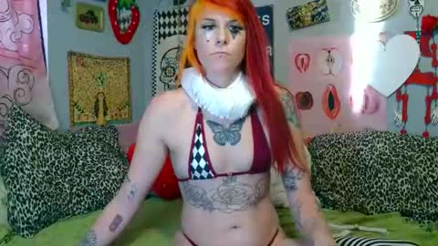 Snapshot of cu2sly chatting on November 3, 2025, 11:15 pm     online show from November 3, 2025, 11:15 pm