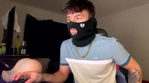 Snapshot of cubanodaddy chatting on January 13, 2025, 3:45 am cubanodaddy online show from January 13, 2025, 3:45 am