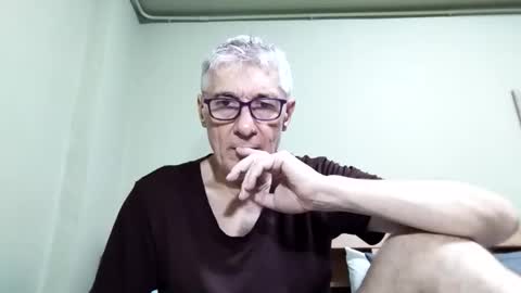 BIG UNCUT HARD COCK online show from October 19, 2025, 1:28 am