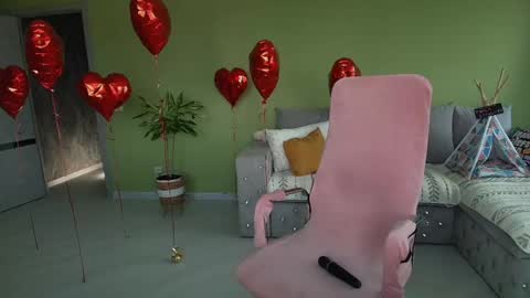 Alexia online show from June 1, 2026, 5:31 am