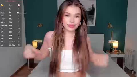 Silvia online show from February 27, 2026, 7:19 am