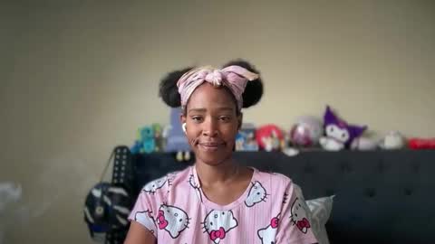 Snapshot of cum2charmxx chatting on May 3, 2026, 7:53 pm cum2charmxx online show from May 3, 2026, 7:53 pm