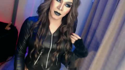 CUMMELA SLUTI online show from September 15, 2025, 12:27 pm