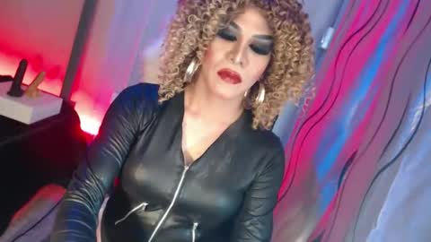Snapshot of cum_4youbaby chatting on April 22, 2026, 5:43 am CUMMELA SLUTI online show from April 22, 2026, 5:43 am