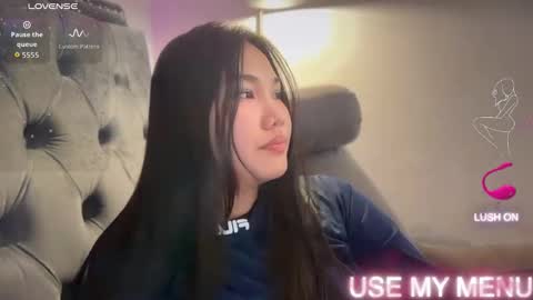 im KIM new girl to spoil online show from April 18, 2026, 4:49 am